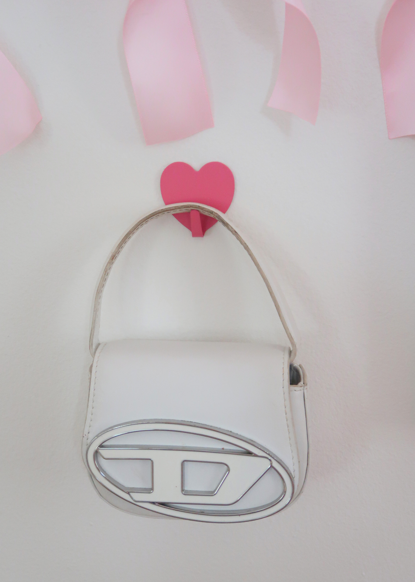 HEART STICK ON HOOKS
