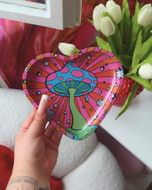 MUSHROOM ROLLING TRAY/ASHTRAY HEART