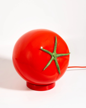 WHIMSICAL TOMATO LAMP - lampa ve tvaru rajčete