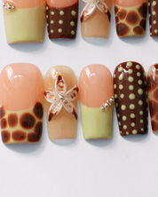 Giraffe Garden - set press on nehtů 10ks