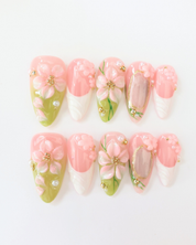 Magnolia Kiss - set press on nehtů 10ks - almond