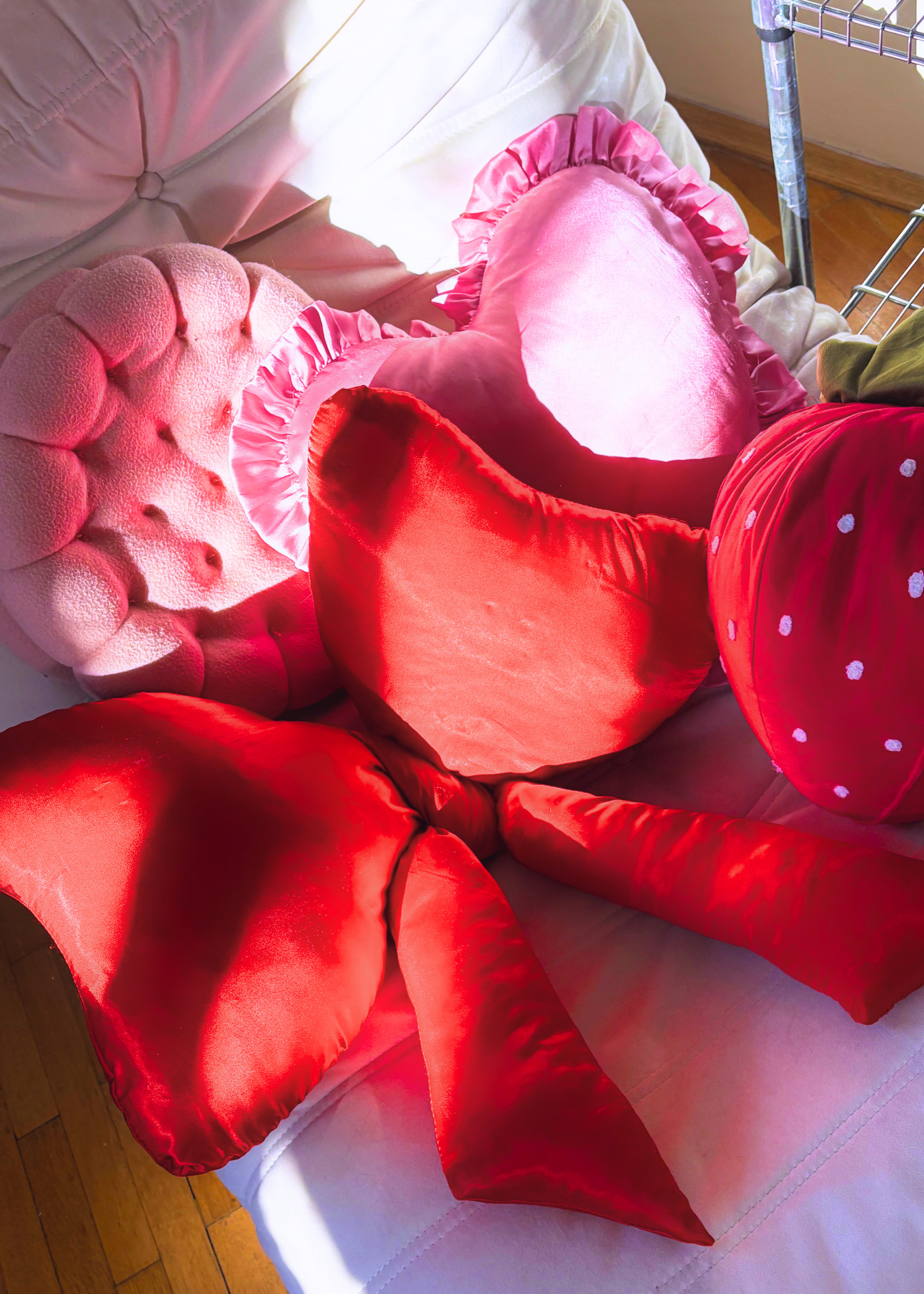 RED SATIN BOW PILLOW