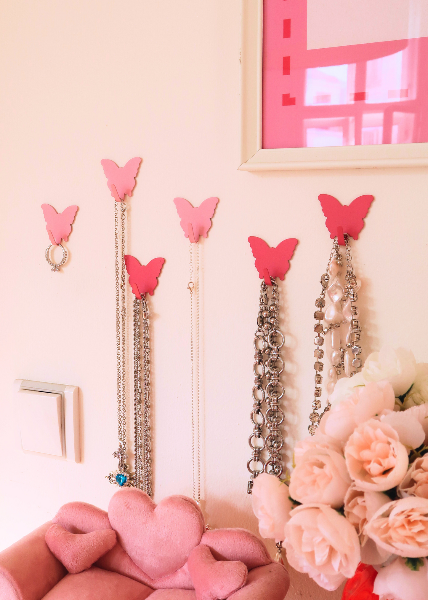 BUTTERFLY STICK ON HOOKS