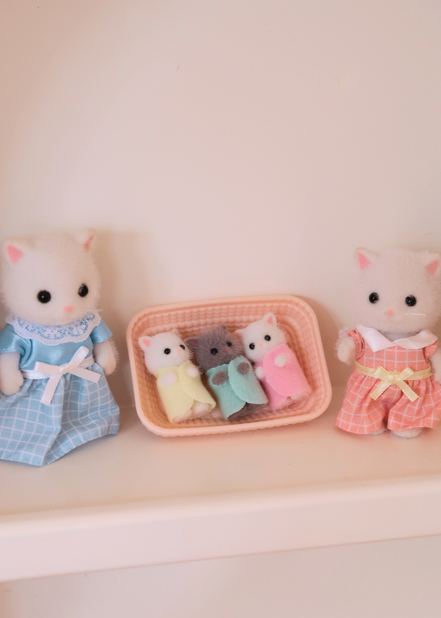 SYLVANIAN FAMILIES Persian Cat Tripplets