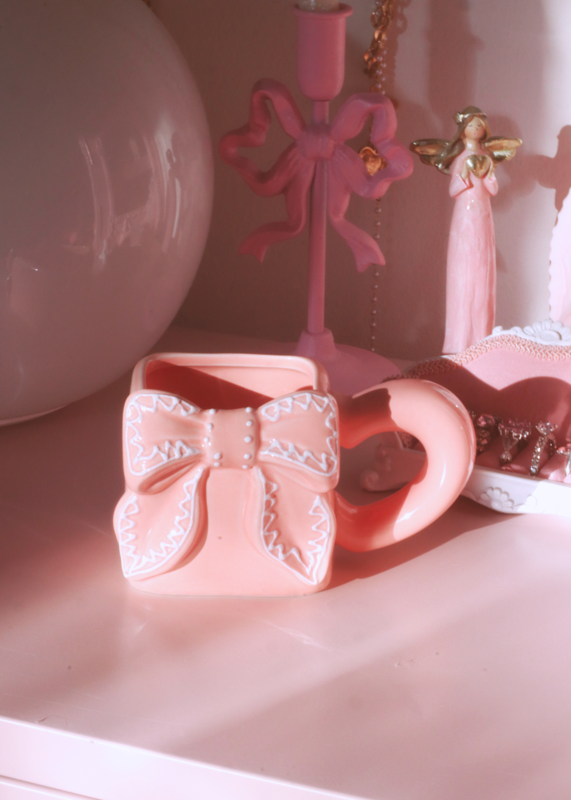 ADORABLE PINK MUG WITH A 3D BOW