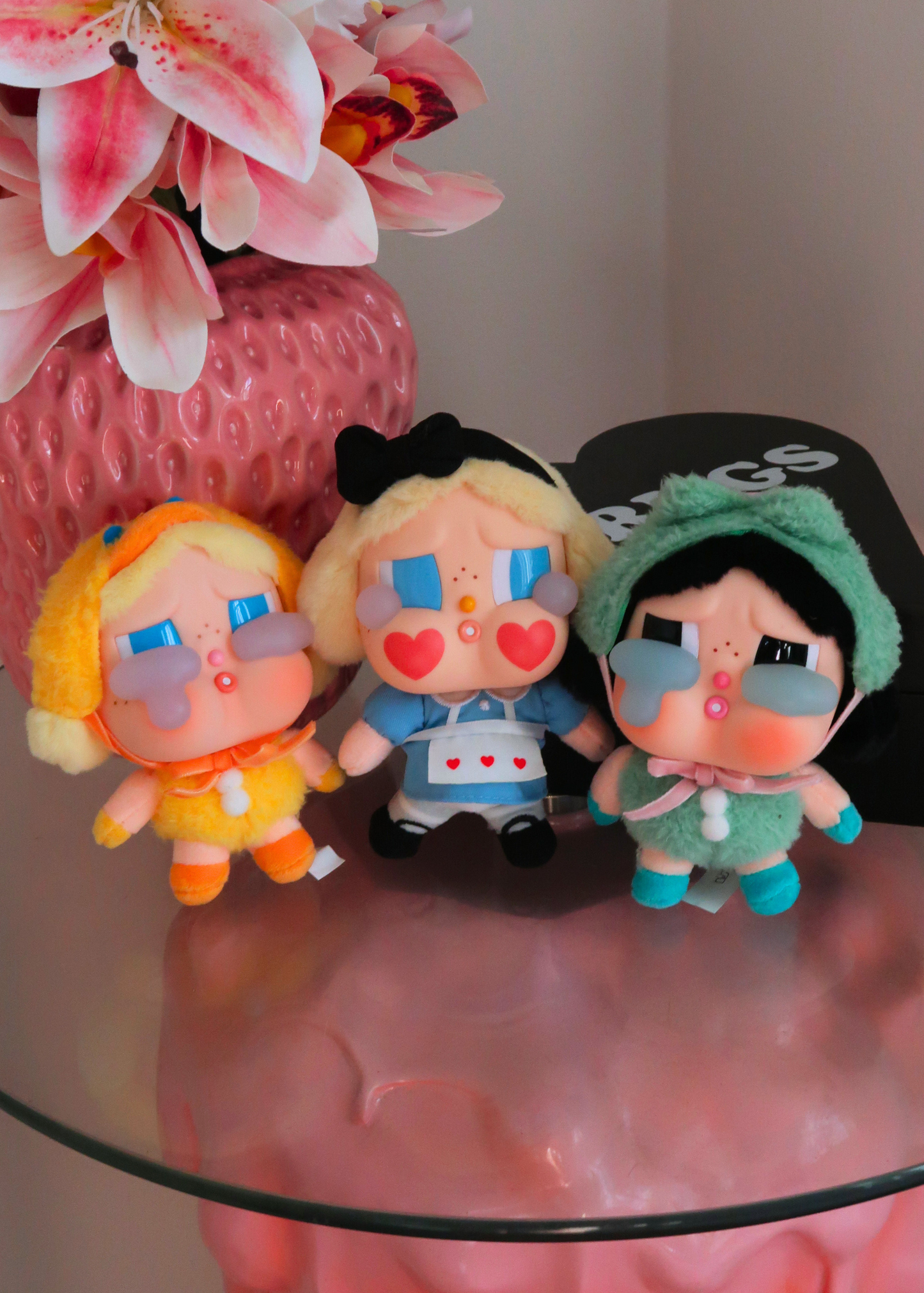 CRYBABY BLIND BOX CRYING AGAIN series plushy pendants