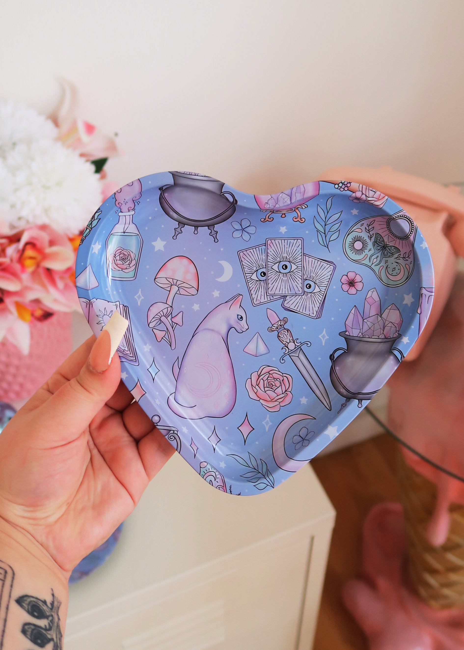 MAGICAL KITTY ROLLING TRAY/ASHTRAY HEART