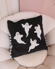 BLACK DECORATIVE PILLOW WITH GHOSTS
