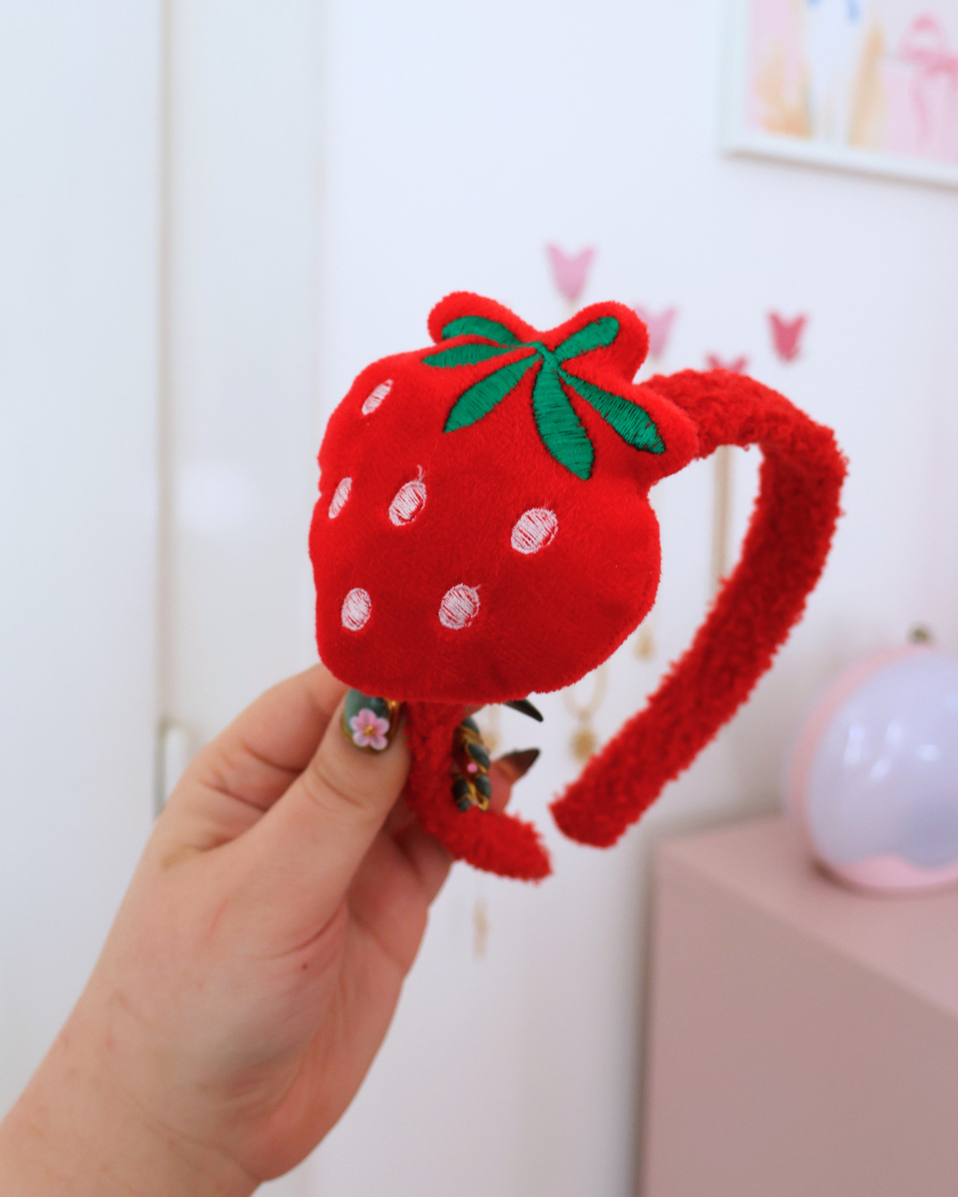 PLUSHY STRAWBERRY HEADBAND